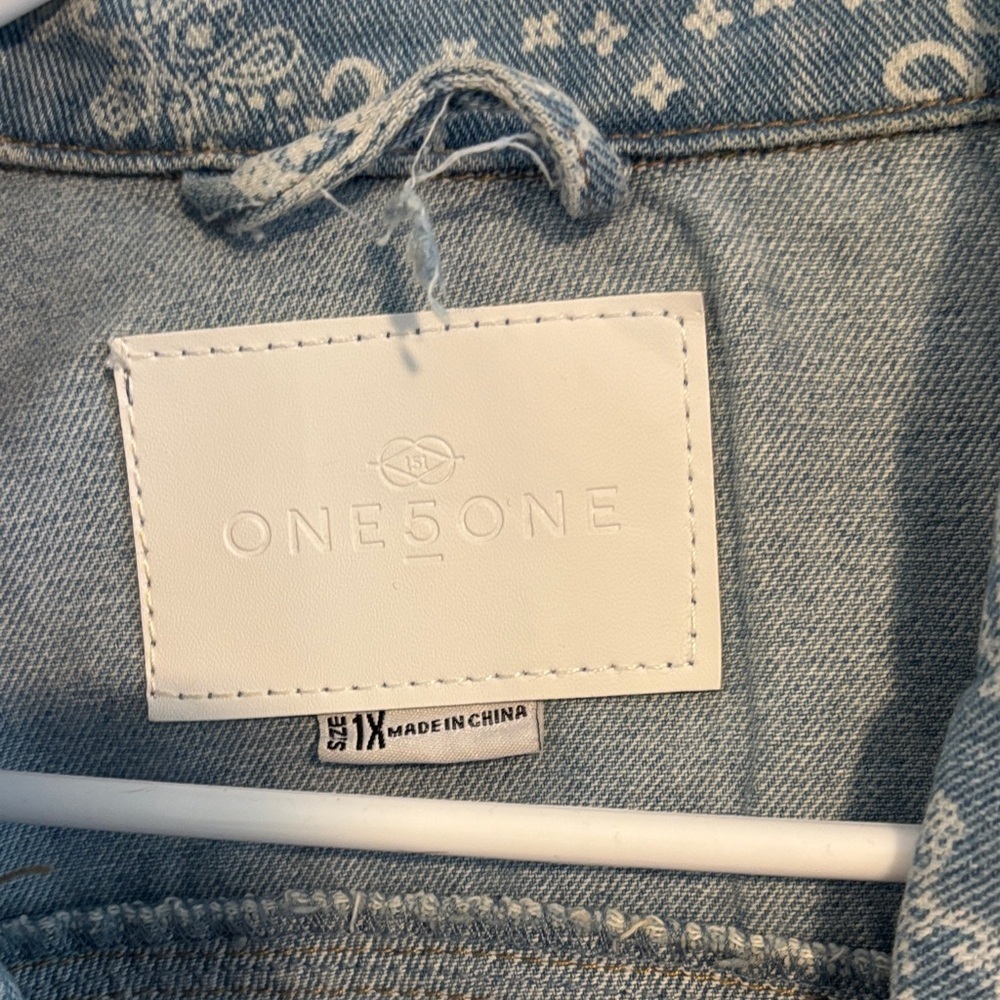 one 5 one Patterned Blue Denim Jacket - Picture 3 of 7